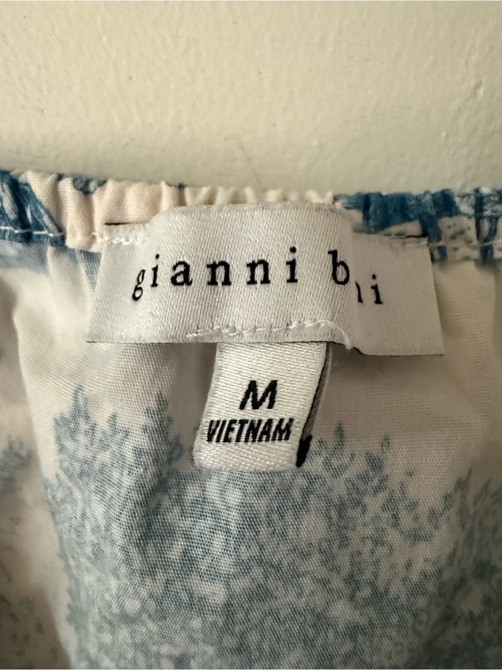 Gianni Bini Blue and White Toile Square Neck Crop Camisole
